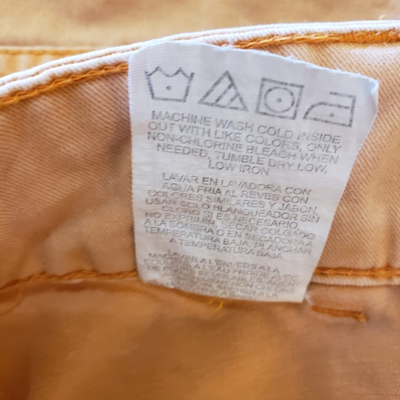 🧡VF Jeanswear Women's Peach Shorts Size 10🧡 - Picture 4 of 4